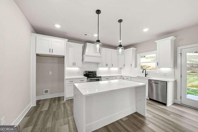 3035 Hamilton Road, Cumming, GA 30041