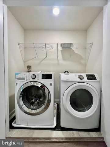 2339 WATER PROMENADE AVE, Herndon, VA 20171