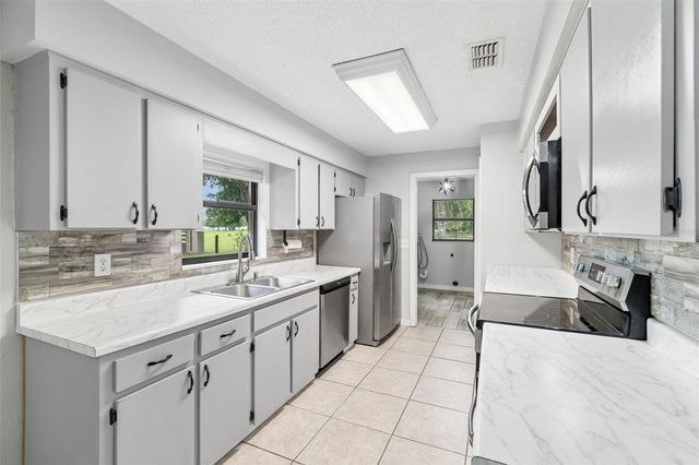 336 CORBETT ROAD, Lithia, FL 33547