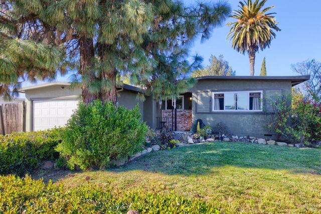 366 San Andreas St, Fairfield, CA 94533