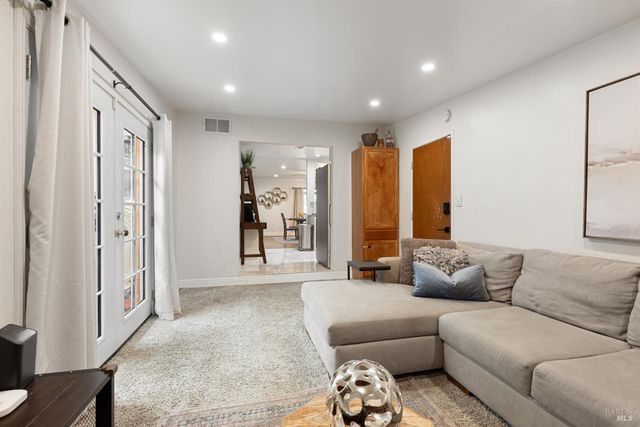 366 San Andreas St, Fairfield, CA 94533