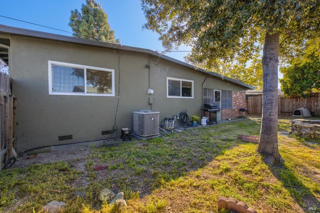366 San Andreas St, Fairfield, CA 94533