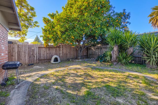 366 San Andreas St, Fairfield, CA 94533