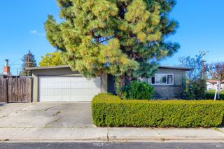 366 San Andreas St, Fairfield, CA 94533