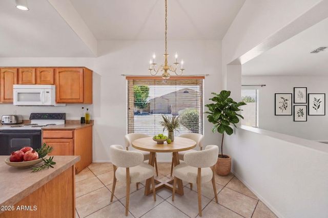 15962 W ACAPULCO Lane, Surprise, AZ 85379