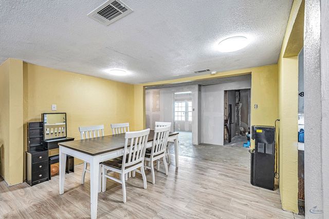 1106 W 67th St, Odessa, TX 79764