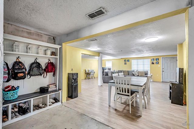 1106 W 67th St, Odessa, TX 79764