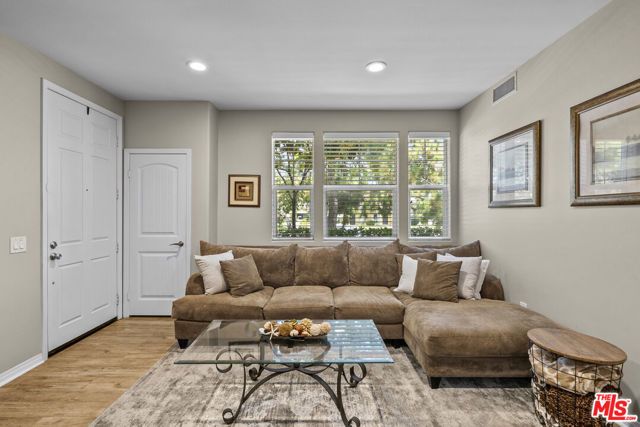 1546 Windshore Way, Oxnard, CA 93035
