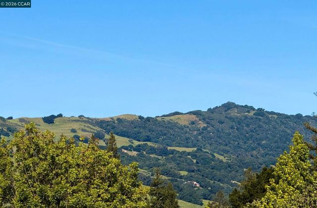 608 Serramonte Ct, Danville, CA 94526