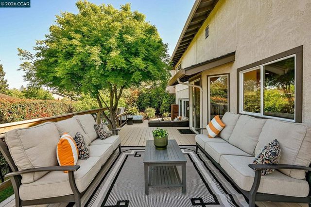 608 Serramonte Ct, Danville, CA 94526
