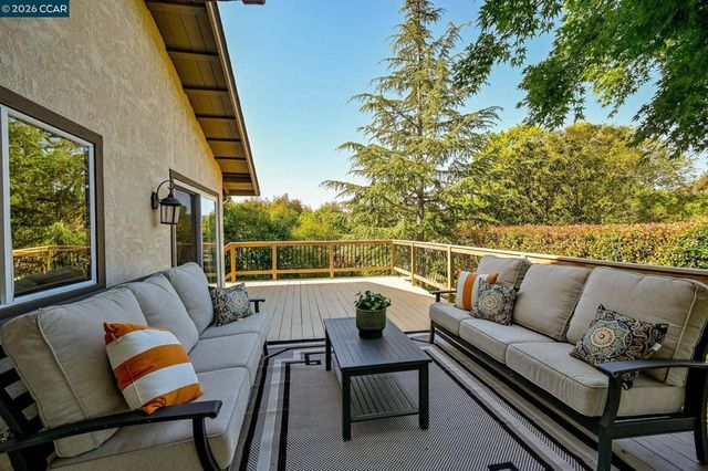 608 Serramonte Ct, Danville, CA 94526
