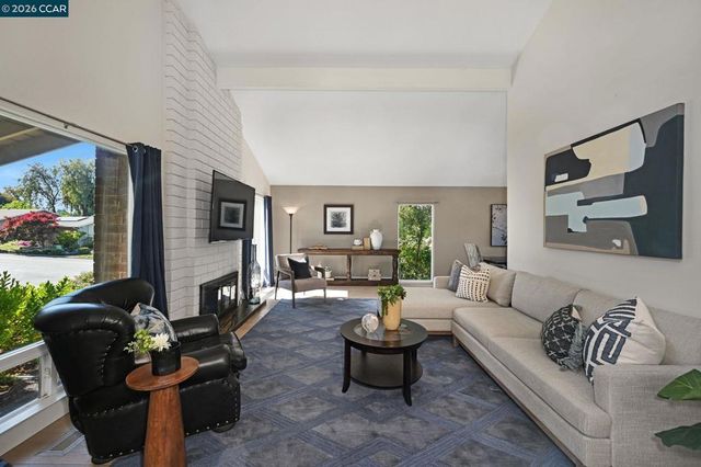 608 Serramonte Ct, Danville, CA 94526