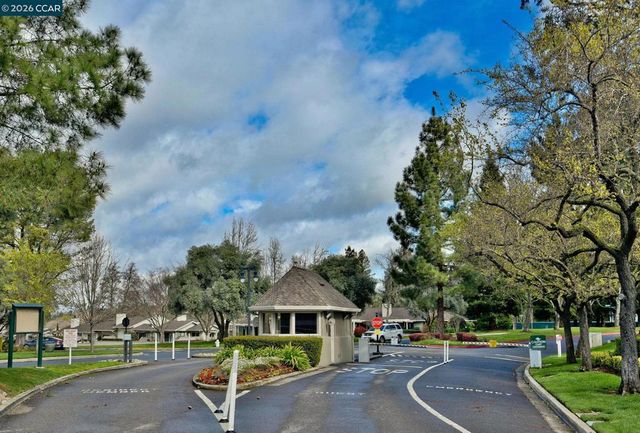 608 Serramonte Ct, Danville, CA 94526