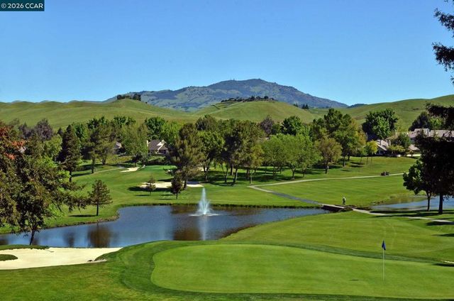 608 Serramonte Ct, Danville, CA 94526