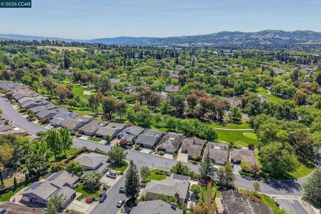 608 Serramonte Ct, Danville, CA 94526