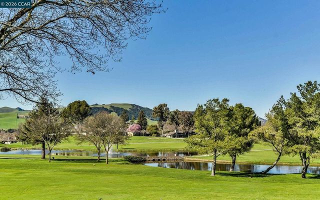 608 Serramonte Ct, Danville, CA 94526