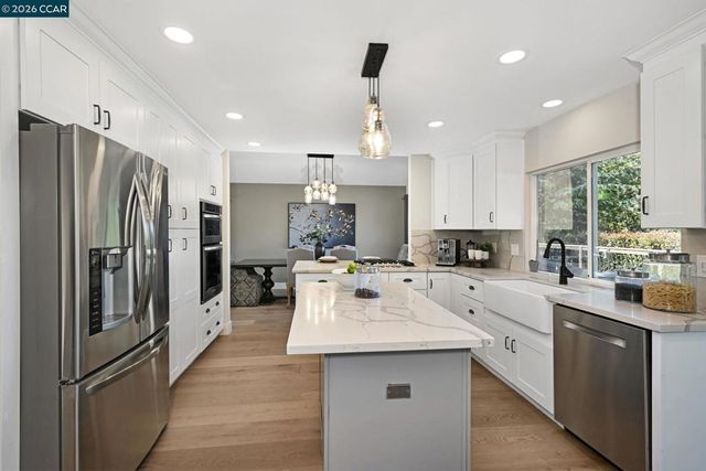 608 Serramonte Ct, Danville, CA 94526