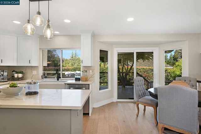 608 Serramonte Ct, Danville, CA 94526