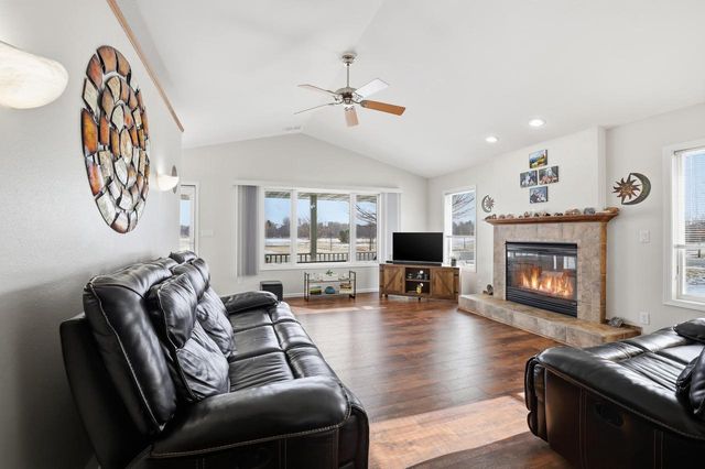 607 S 2nd STREET, Cedar Grove, WI 53013