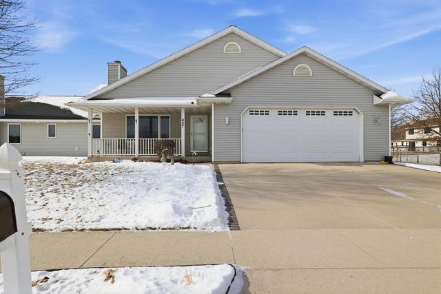 607 S 2nd STREET, Cedar Grove, WI 53013