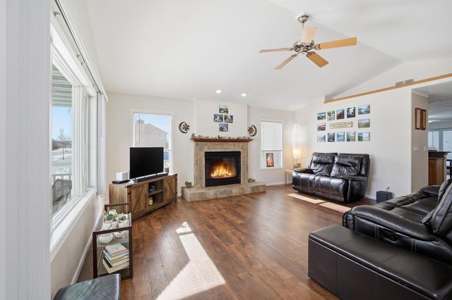 607 S 2nd STREET, Cedar Grove, WI 53013