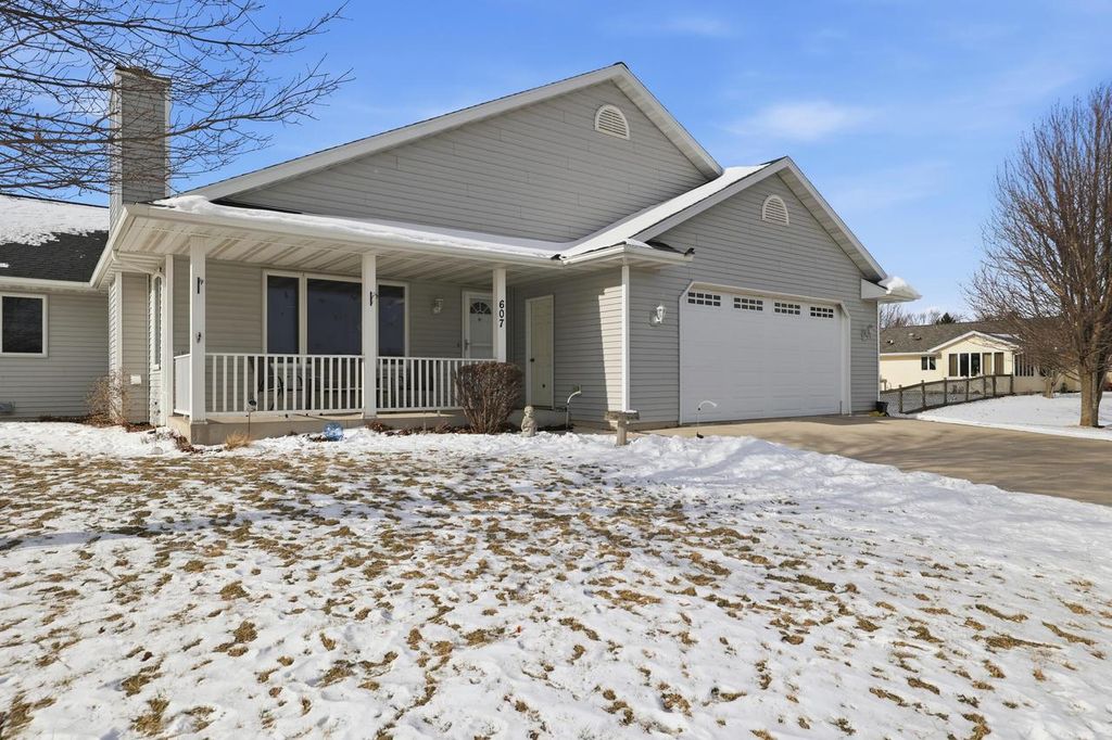607 S 2nd STREET, Cedar Grove, WI 53013