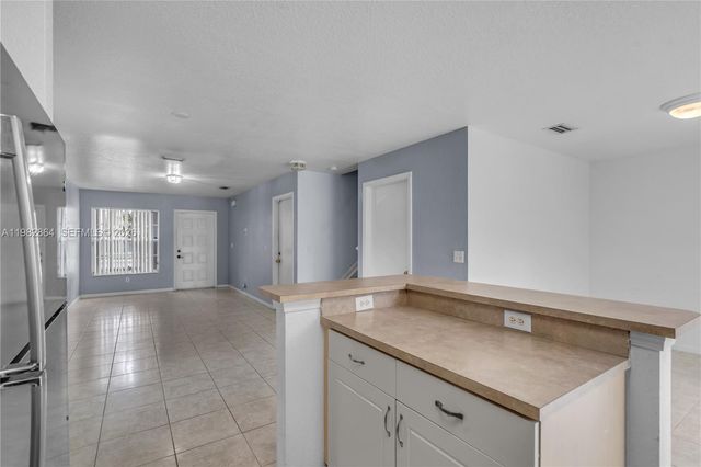 2400 SW 87th Way na, Miramar, FL 33025