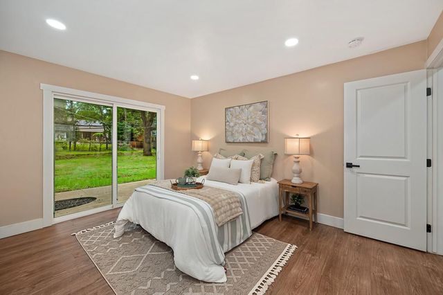 3831 Sheridan Rd, Cameron Park, CA 95682