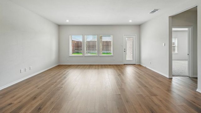 1814 Nestling Street, Crandall, TX 75114