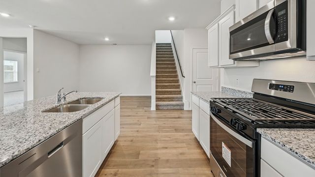 1814 Nestling Street, Crandall, TX 75114