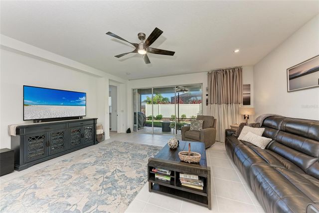 10010 BUCKMAN HALLS DRIVE, Palmetto, FL 34221