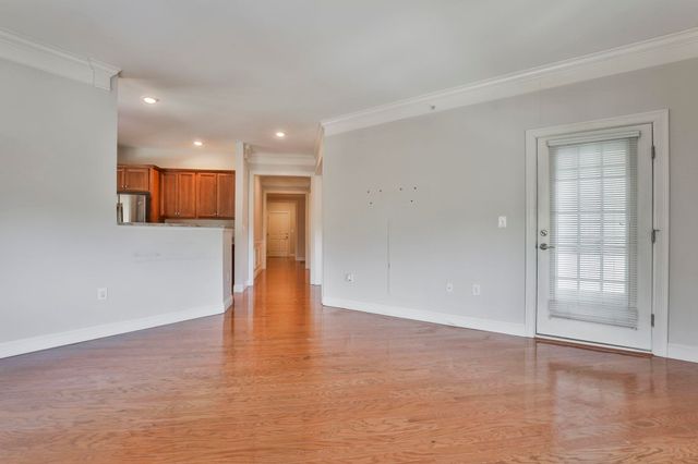 10 Braemoor Woods Rd Apt 401, Salem, NH 03079