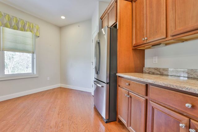 10 Braemoor Woods Rd Apt 401, Salem, NH 03079