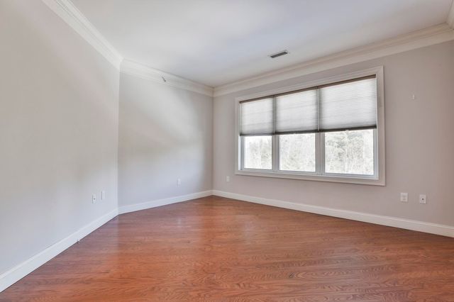 10 Braemoor Woods Rd Apt 401, Salem, NH 03079