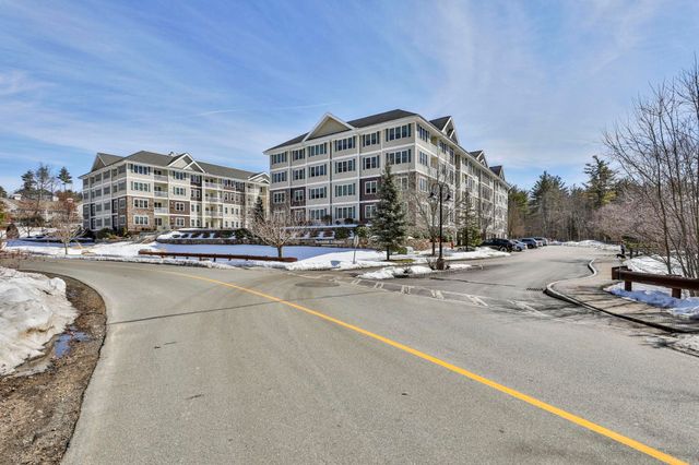 10 Braemoor Woods Rd Apt 401, Salem, NH 03079