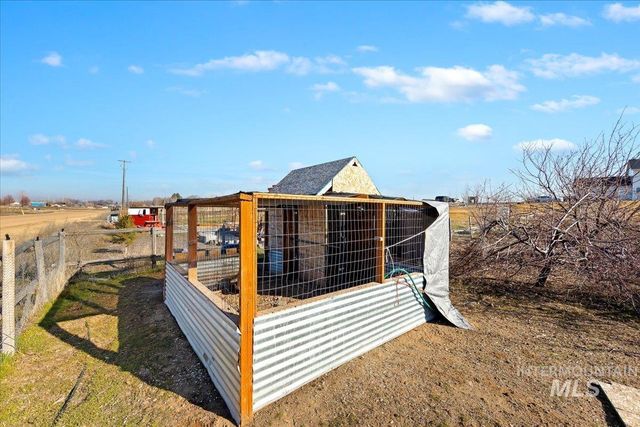 16949 Butterfly Ridge Rd, Caldwell, ID 83607