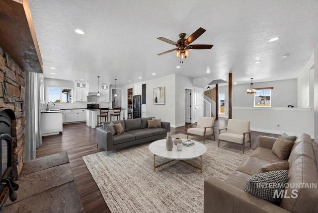 16949 Butterfly Ridge Rd, Caldwell, ID 83607