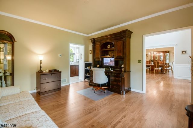 23 Deer Path, Hillsborough Twp., NJ 08844