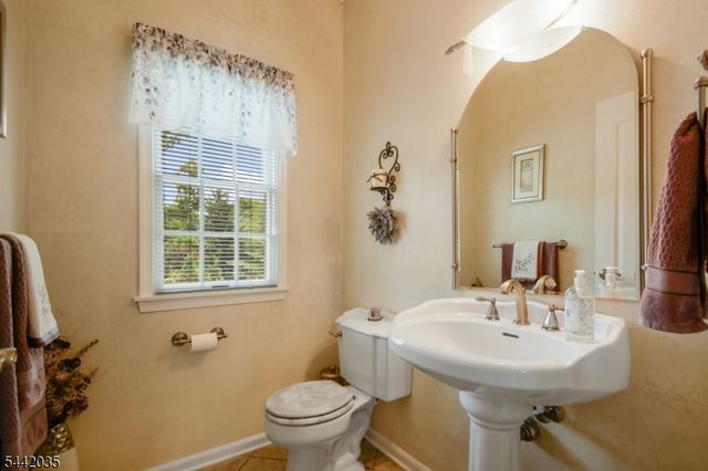 23 Deer Path, Hillsborough Twp., NJ 08844