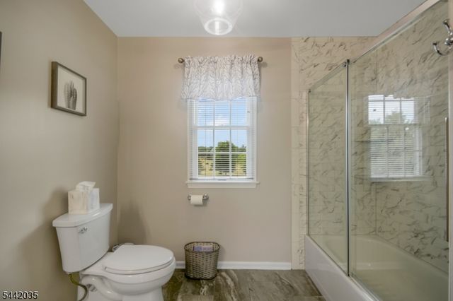 23 Deer Path, Hillsborough Twp., NJ 08844