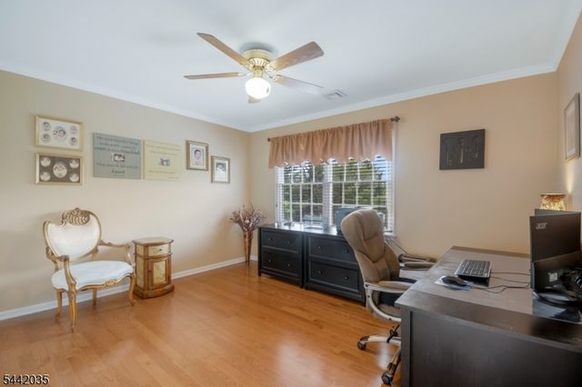 23 Deer Path, Hillsborough Twp., NJ 08844