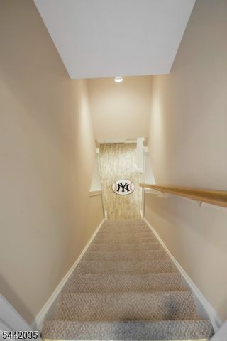 23 Deer Path, Hillsborough Twp., NJ 08844
