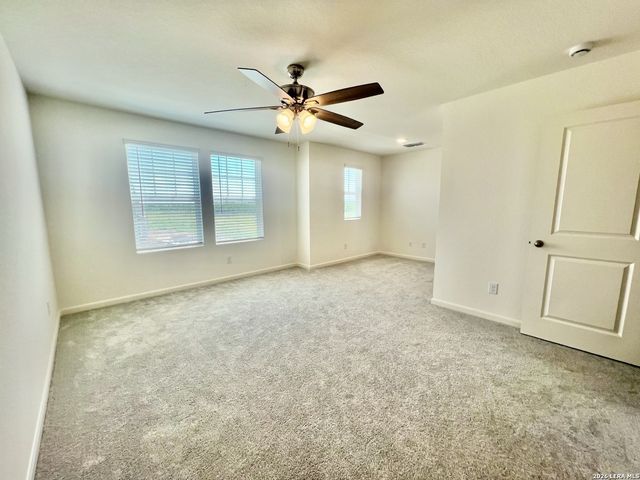 803 Dark Lark, Adkins, TX 78101