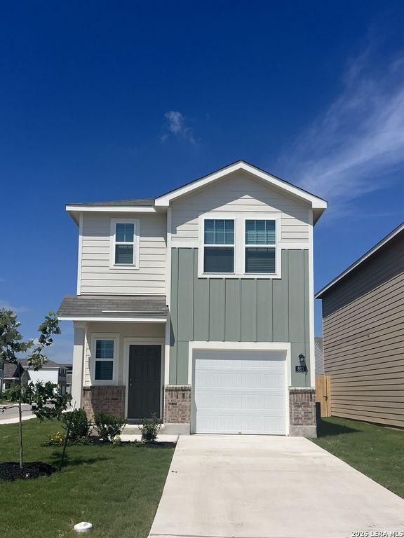 803 Dark Lark, Adkins, TX 78101