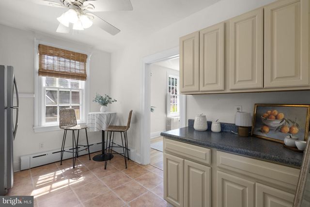 202 WARDOUR DR, Annapolis, MD 21401