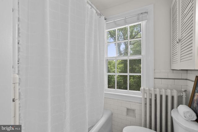 202 WARDOUR DR, Annapolis, MD 21401