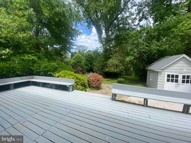 202 WARDOUR DR, Annapolis, MD 21401