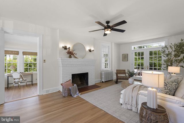 202 WARDOUR DR, Annapolis, MD 21401