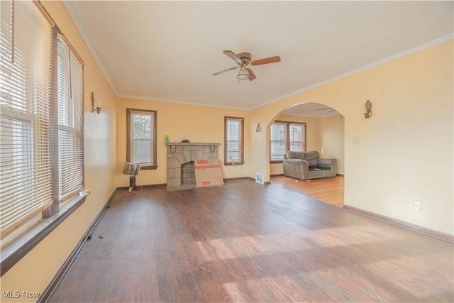 21051 S Lake Shore Boulevard, Euclid, OH 44123