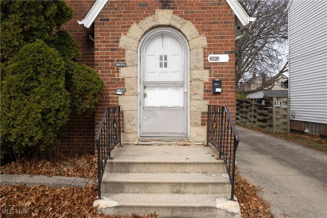 21051 S Lake Shore Boulevard, Euclid, OH 44123